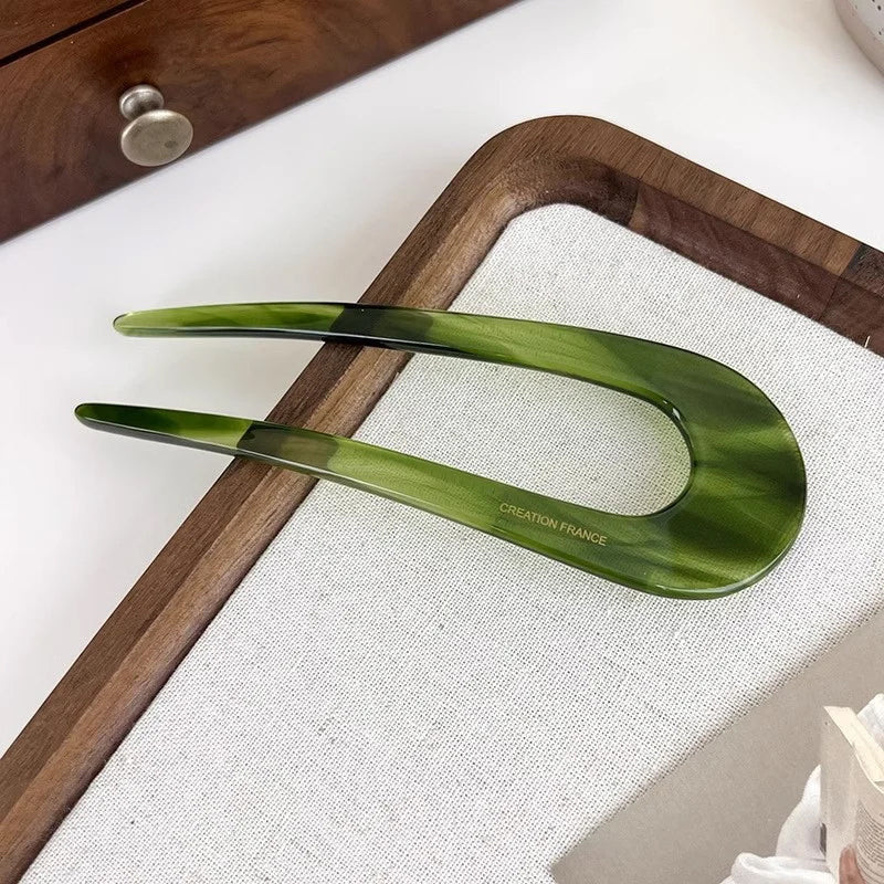 Elegancia és tartás a kifinomult frizurákhoz