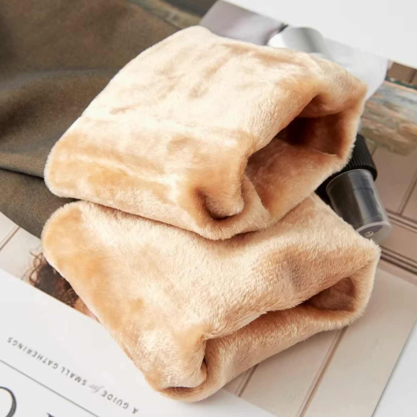 The transparent fleece tights